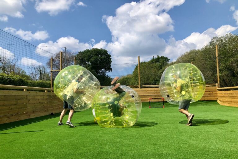 Activité le Zorbing à L’Aven Parc en Bretagne