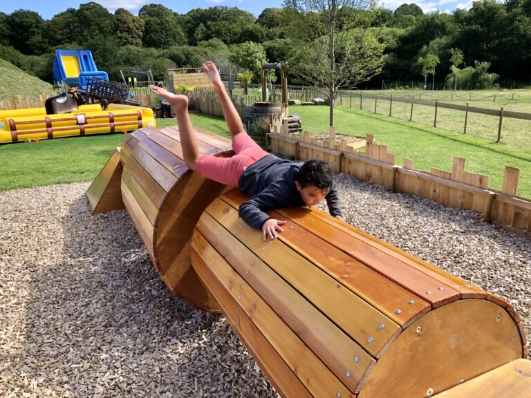 Roll and Roll à l'Aven Parc, parc de loisirs à Pont-Aven