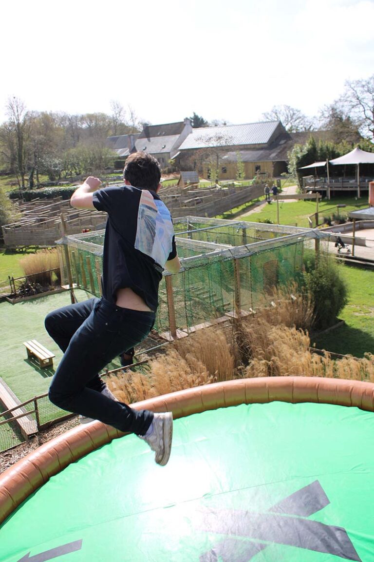 Saut dans le vide à l'Aven Parc, Parc de loisirs dans le Finistère